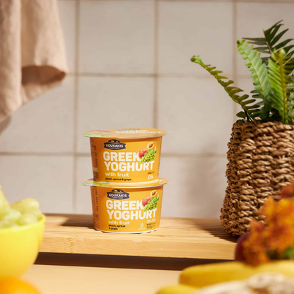 Jogurt Grecki z brzoskwinią, morelą i winogronem Koukakis 150 g